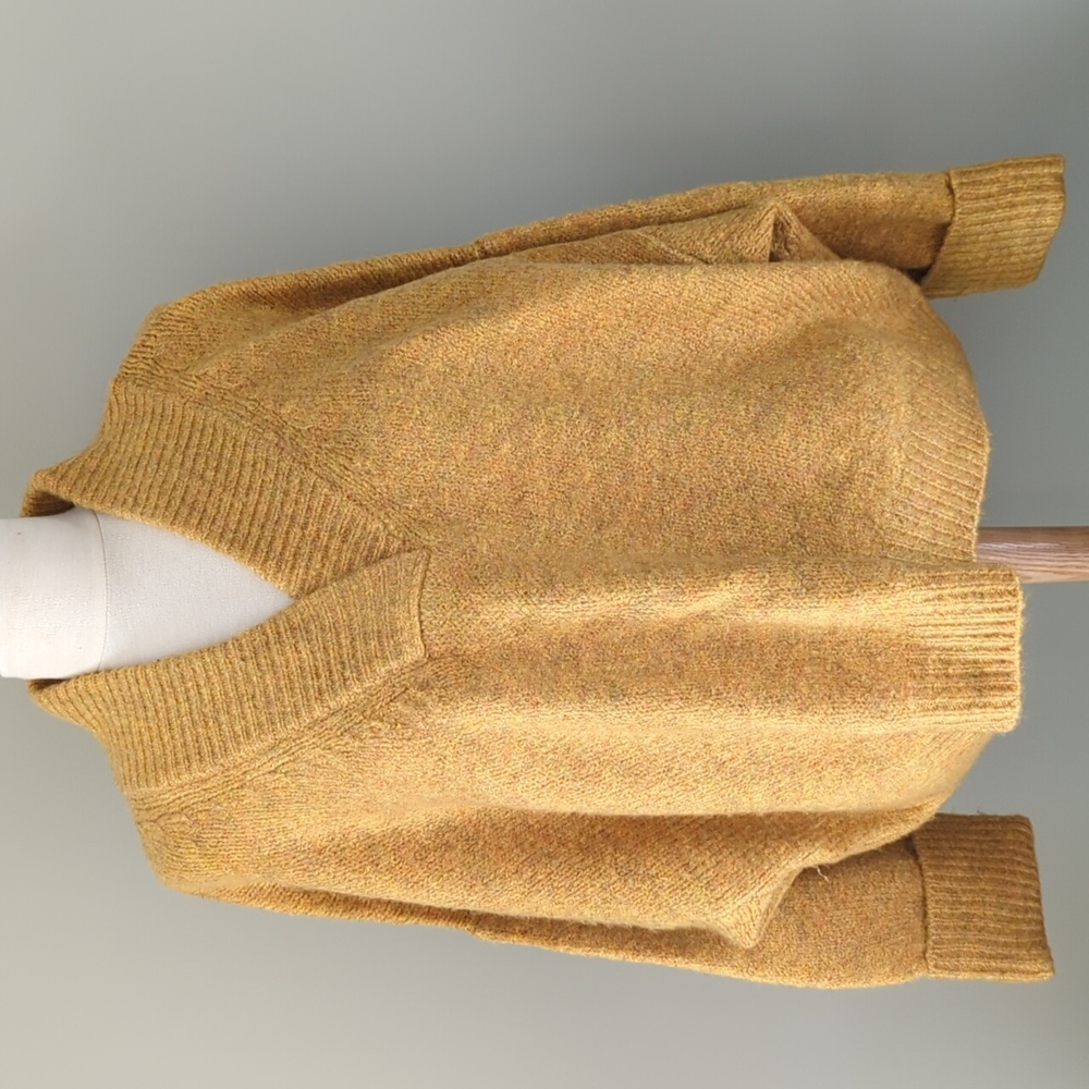 Topshop Oversized Mustard V-Neck Sweater. Size 12.
